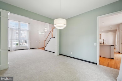 12513 Fox View Way, Reston, VA 20191 - photo 5