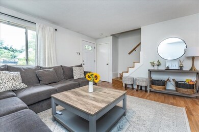 120 Thissell Ave unit 102, Dracut, MA 01826 - photo 4