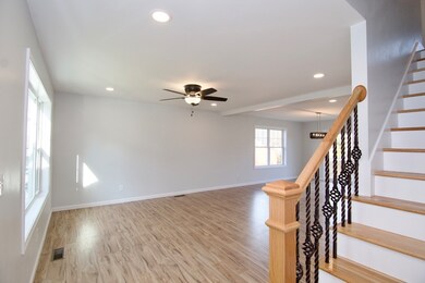 77 Lorimer St, Springfield, MA 01151 - photo 6