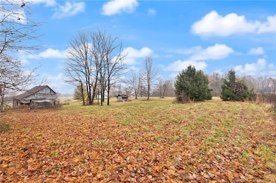 8500 W South Old Highway 11 SE, Laconia, IN 47135 - photo 2