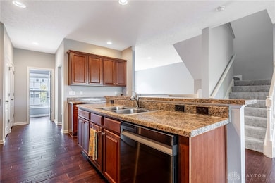 9515 Tahoe Dr, Dayton, OH 45458 - photo 4