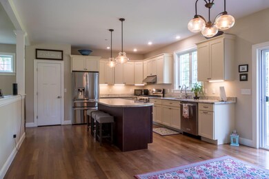 11-Kitchen (2 of 8)