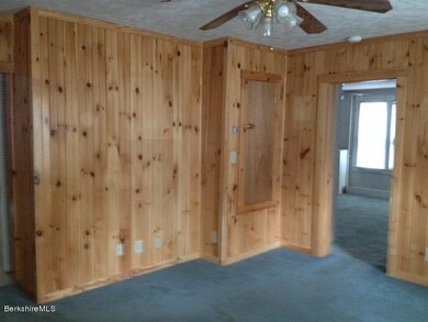 7 West St, Adams, MA 01220 - photo 6