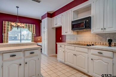 805 805 Woodhall, Tyler, TX 75703 - photo 3