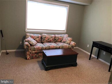897 Cold Spring Rd unit 2, Allentown, PA 18103 - photo 3