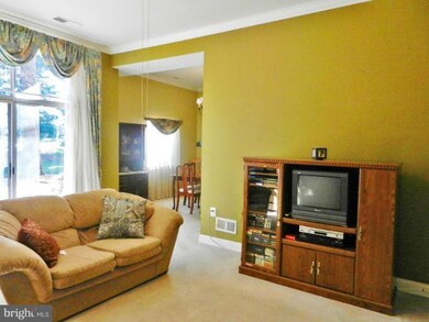 18609 Walkers Choice Rd unit 2, Montgomery Village, MD 20886 - photo 7