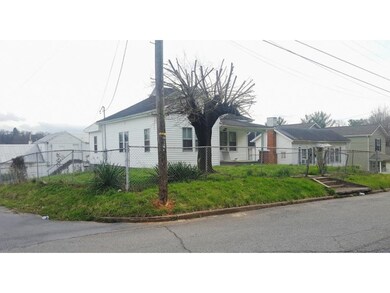 1012 E Market St, Johnson City, TN 37601 - photo 2