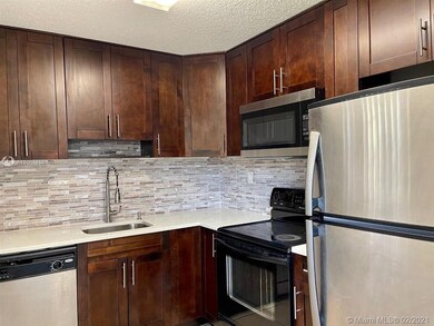 1101 Meadows Cir unit 1101, Boynton Beach, FL 33436 - photo 2