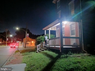 22 8th St, Brookhaven, PA 19015 - photo 3