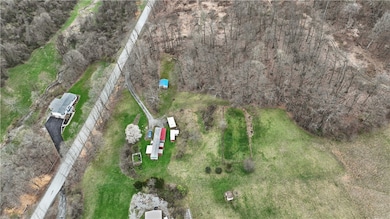 700 Sugar Run Rd, Eighty Four, PA 15330 - photo 6