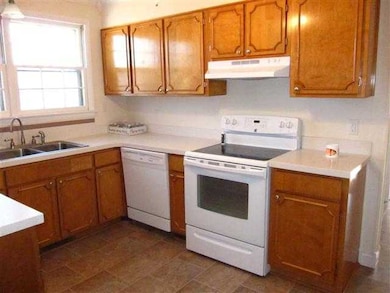 1112 Hendricks Ave, Jacksonville, NC 28540 - photo 7