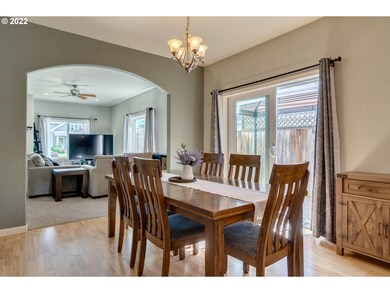 678 NW 4th Ave, Canby, OR 97013 - photo 7