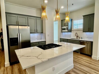 5808 Mccommas Blvd unit A105, Dallas, TX 75206 - photo 4