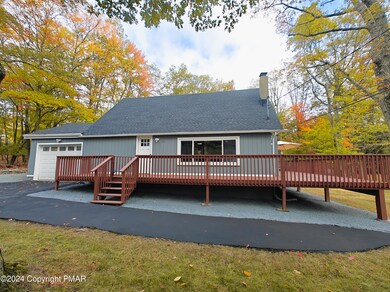 165 Westwood Dr, Dingmans Ferry, PA 18328 - photo 3