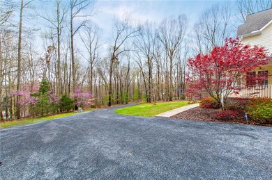 1676 Pineview Rd, Randleman, NC 27317 - photo 5