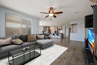 32-Family Room.scene (1)
