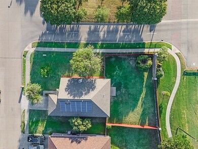 810 Bessemer Dr, Wylie, TX 75098 - photo 5