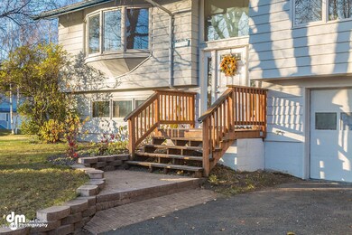 Front Porch_DMD_6610-SMALL