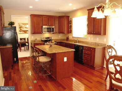 2384 Towering Oak Ct, Locust Grove, VA 22508 - photo 4