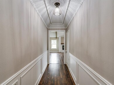 2600 Lakeview Ct, Bedford, TX 76021 - photo 2