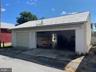 130 Lumber St, Littlestown, PA 17340 - photo 5