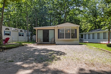 1 Robinson Way #B47, Kennebunk