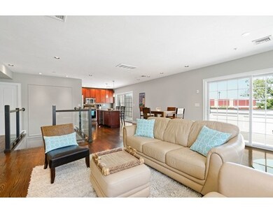 572 Freeport St unit 304, Dorchester, MA 02122 - photo 2