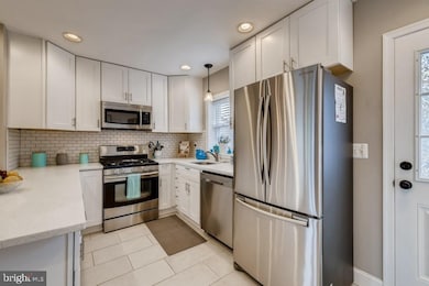 1102 W 43rd St, Baltimore, MD 21211 - photo 4