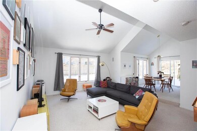 812 52nd Ct, West Des Moines, IA 50265 - photo 3