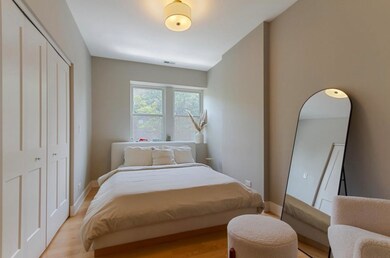 2908 N Allen Ave unit 2, Chicago, IL 60618 - photo 4