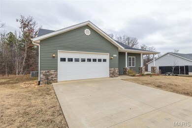 109 Lanee Ln, Poplar Bluff, MO 63901 - photo 2