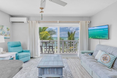 755 W Ocean #5