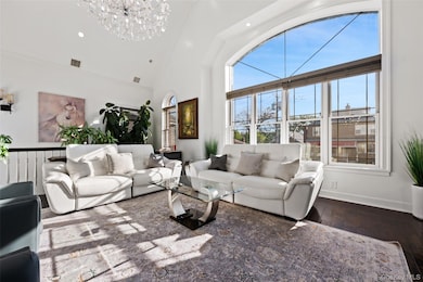 2063 Narragansett Ave unit 2, Bronx, NY 10461 - photo 3