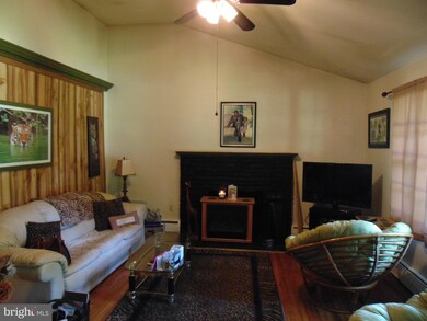 8417 Aubrey Dr, Manassas, VA 20111 - photo 2