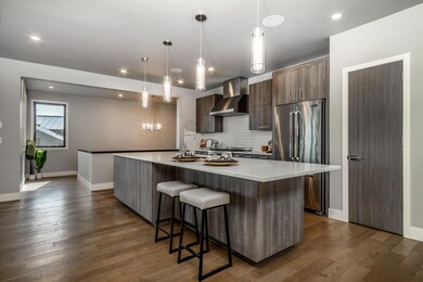 19196 SW Gateway Lp, Bend (Staged)-12