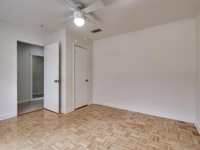 648 Oak Dr, Hurst, TX 76053 - photo 7