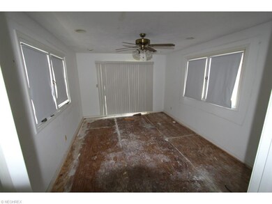 Bonus Room, slider to deck
