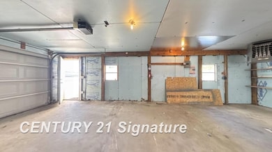 530 Jefferson St, Hemlock, MI 48626 - photo 6