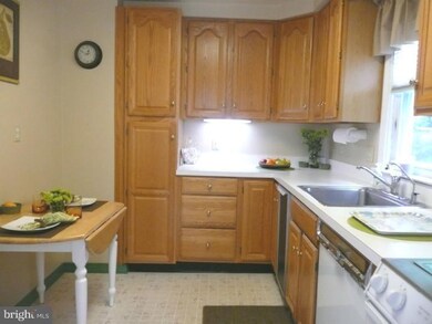 133 N Line Rd, Newtown Square, PA 19073 - photo 2