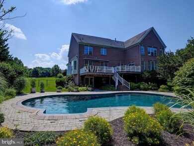 908 Dennisford Ct, Cockeysville, MD 21030 - photo 4