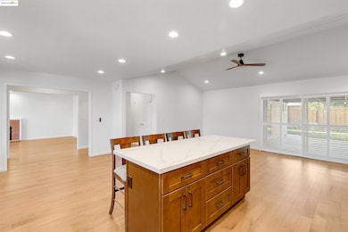 4656 Benbow Ct, Concord, CA 94521 - photo 7