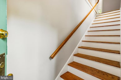 1640 Fitzgerald Ln, Alexandria, VA 22302 - photo 3