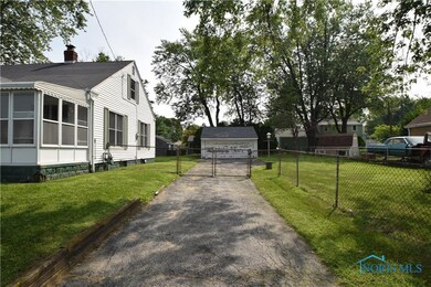 5616 304th St, Toledo, OH 43611 - photo 2
