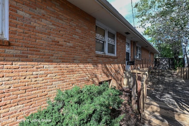 1467 Villard St W, Dickinson, ND 58601 - photo 3