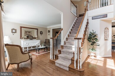 42076 Porch Light Dr, Aldie, VA 20105 - photo 2