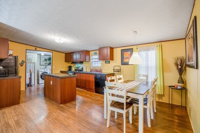 110 Sarah Ln, Magnolia, TX 77355 - photo 7