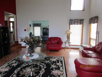 55 N Greenbriar Rd, Drums, PA 18222 - photo 3