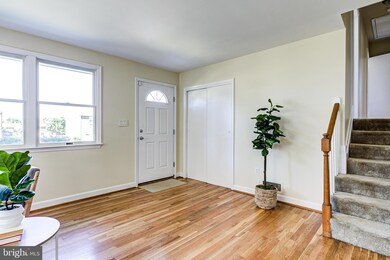 613 Southmont Rd, Catonsville, MD 21228 - photo 5