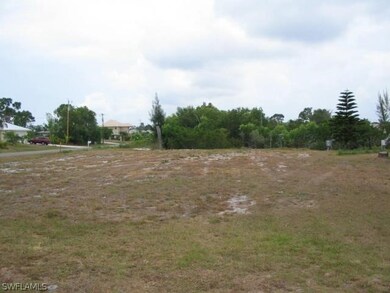 5674 Saint Marie Ln, Bokeelia, FL 33922 - photo 2