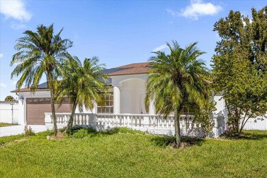 713 Maderia Ct, Kissimmee, FL 34758 - photo 2